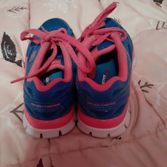 Sketchers sneakers - Picture 4 of 5